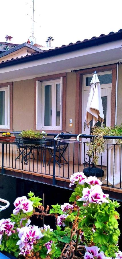 Апартаменты Il Giardino Di Laura Тосколано-Мадерно Экстерьер фото