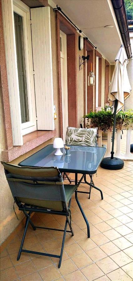 Апартаменты Il Giardino Di Laura Тосколано-Мадерно Экстерьер фото